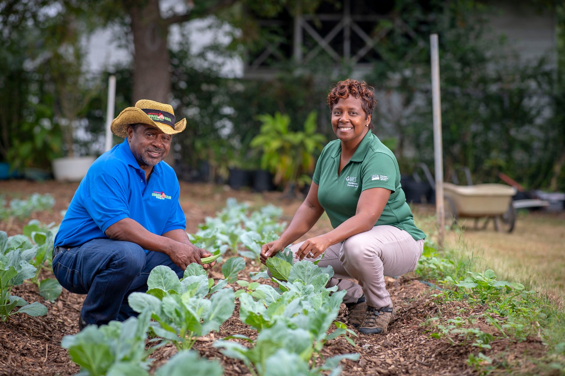 Farmers sharing knowledge at Metro Atlanta Urban Farm